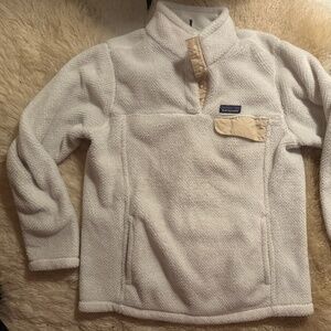 Cozy Patagonia Fleece Pullover
